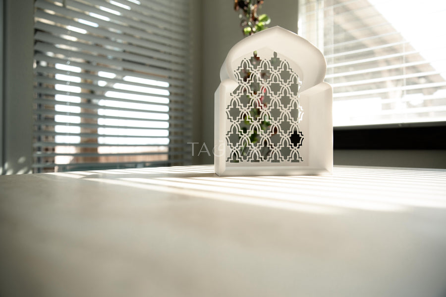Sakoon Al-Qaws ("Tranquility Arch") Floating Mihrab Shelf with Lattice Back