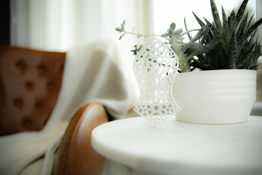 Nalain Sandala Islamic Table Top and Wall Art  -White/Gold/Black - Small/Large