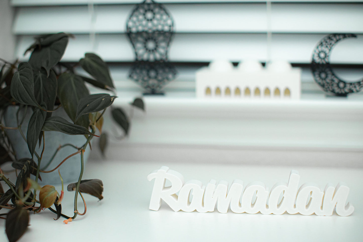 Table Top Sign - Ramadan and Eid Mubarak, Kareem | 3 Piece Set (Script) | Decor for Table Top, Shelf, Centerpiece, Standing Islamic Decor